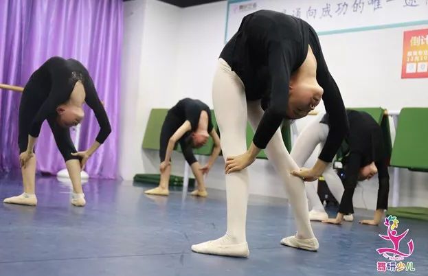 如何快速提高孩子的舞蹈能力？