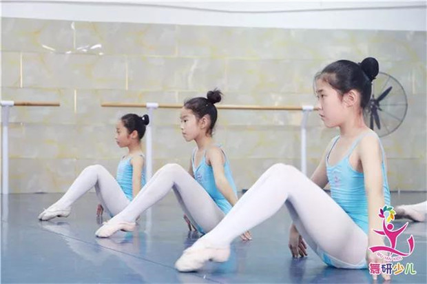 孩子不走舞蹈艺考路线，就可以“随便学学”吗？