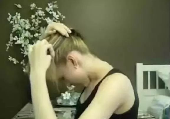 家长必收藏！孩子上舞蹈课前的4种盘头方法，超级详细！