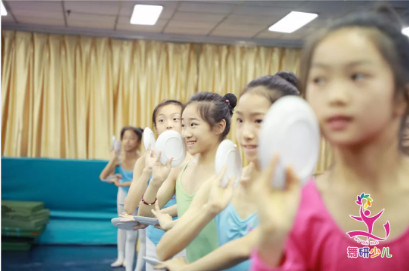 揭秘：一场北舞专家课，为正在备考附中的孩子带来了哪些提升？