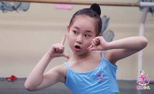 家长逼孩子学舞蹈到底对不对？