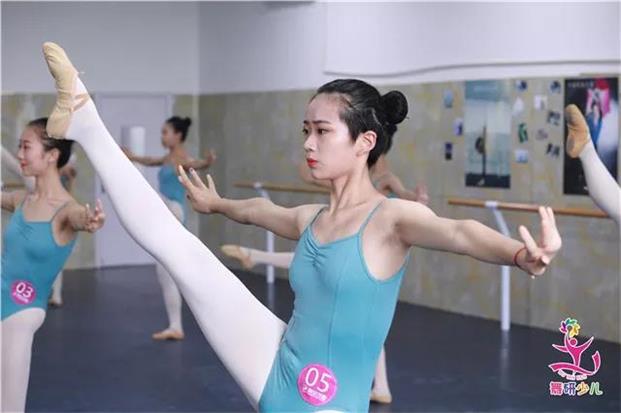 什么是舞蹈生？不是上过舞蹈课，就叫舞蹈生！