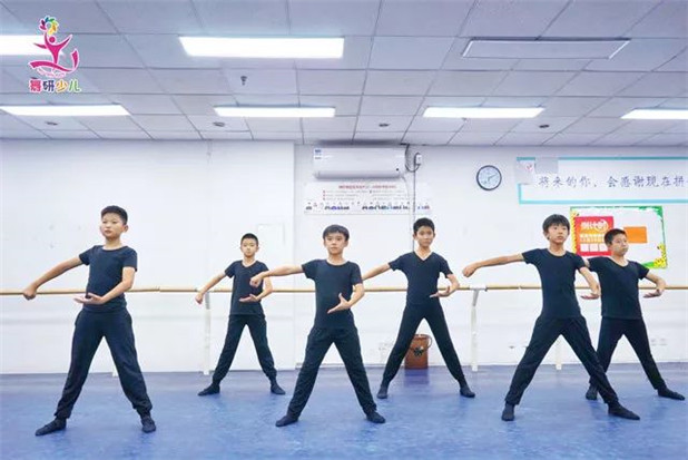 为什么说舞蹈是家长送给孩子最好的礼物？