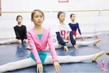 事实证明：孩子学了舞蹈以后，其实文化课会更好！！