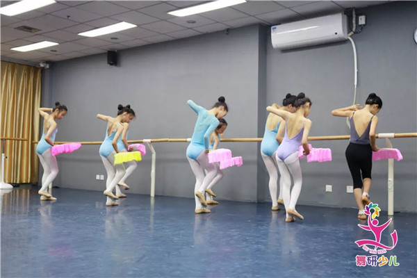 学舞蹈“剩”者为王，抗住这些，才能留到最后！