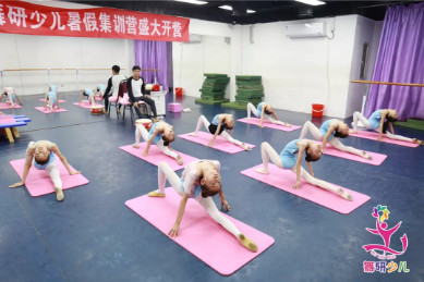 备考舞蹈附中，如何在最短的时间内提升软度？