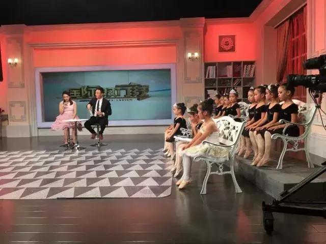 因为芭蕾，我们来了