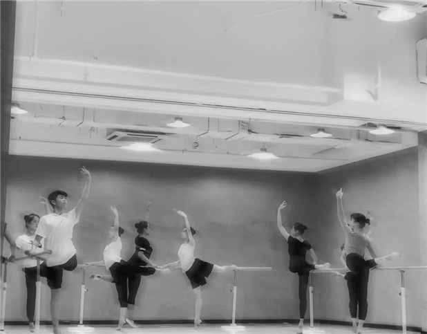 孩子学舞蹈专业，以后能选择什么工作？
