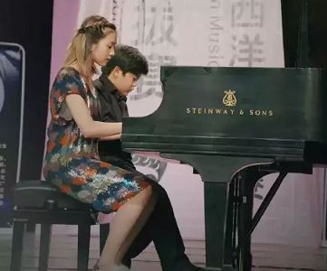 黄磊女儿获五个一等奖：多亏妈妈在家督促练习！其实舞蹈更是这样.....