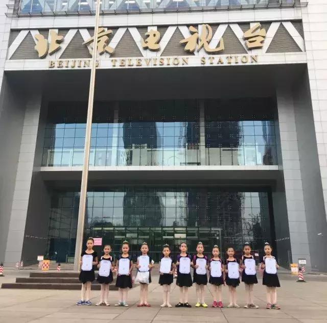 因为芭蕾，我们来了