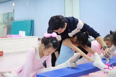 当孩子想放弃学舞蹈时，大多数的家长都做错了……快看看你中枪了吗？
