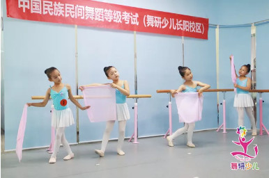 3-6岁学舞蹈的孩子，暑假还要继续上舞蹈课吗？家长必看！