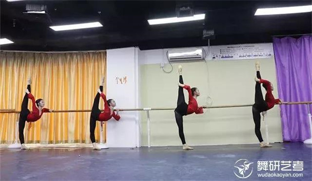舞研少儿软度小课堂：腰部力量