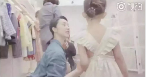 孙莉这背打得也太直了！学舞的人是觉得驼背很辛苦嘛？