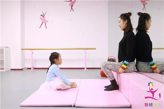 孩子学舞蹈，“学会”和“学到位”的差别到底有多大？