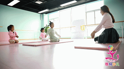 干货系列丨学舞蹈有哪些好处？孩子最好几岁开始学舞？