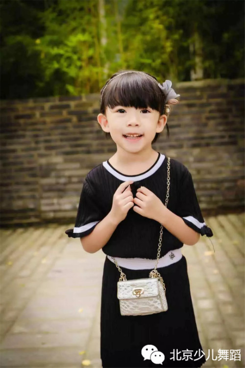 【舞研小明星】周梓阳丨清爽可爱，元气满满的小仙女